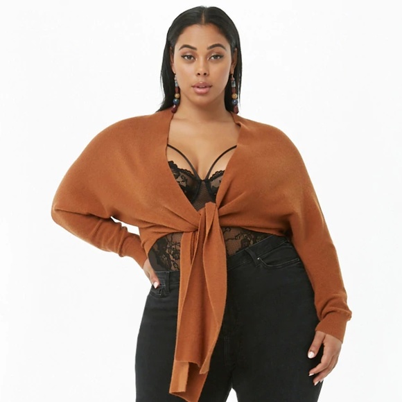 Front tie sweater / cardigan size small. Like new. - Picture 5 of 7